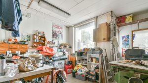 Stored items and clutter